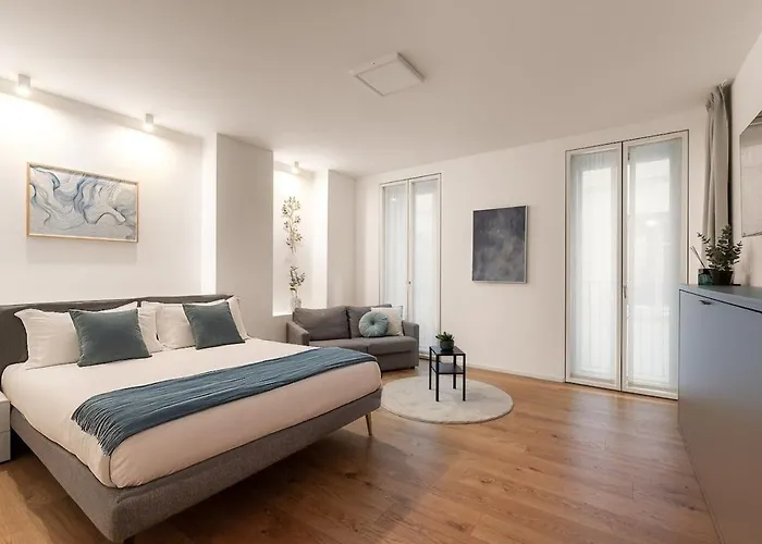 Апартаменты The Golden By Aura Luxury Collection *